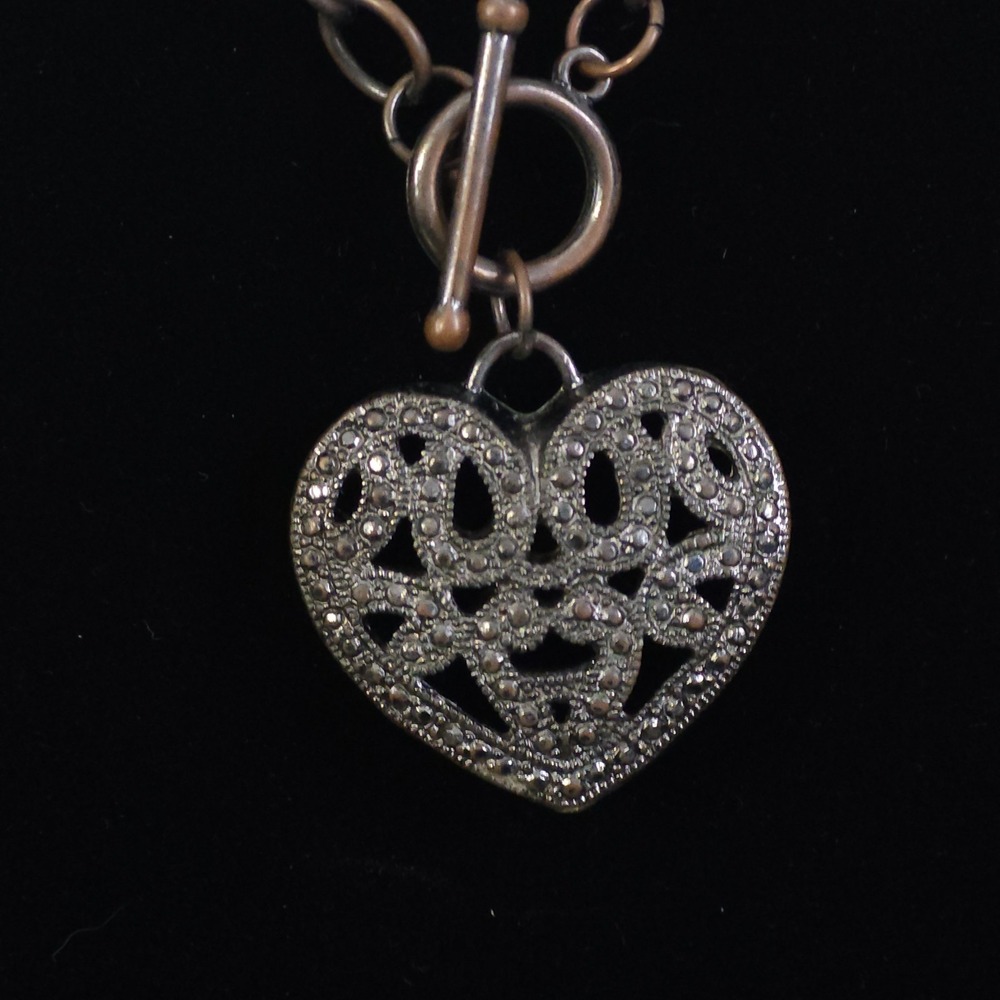 Chunky Necklace Victorian Revival Filigree Sacred Heart Pendant Whimsigoth - Picture 2 of 3